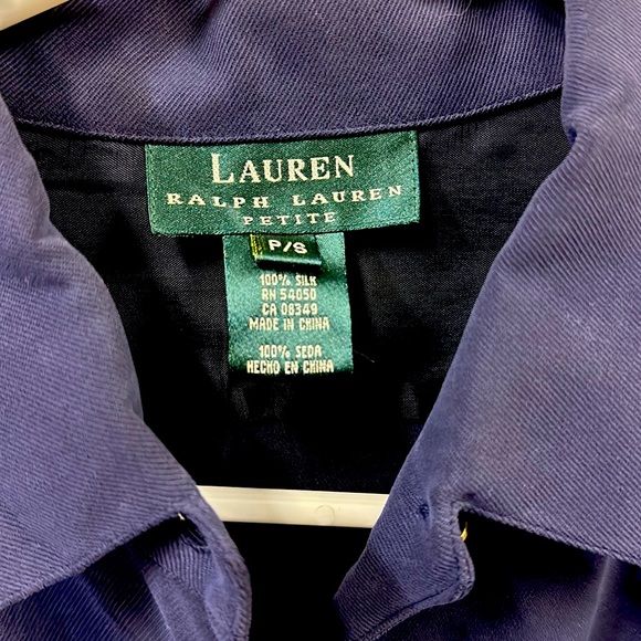 Silk Lauren Ralph Lauren Button Up Long Roll Tab Sleeve Embroidered Crest Shirt - Picture 9 of 9